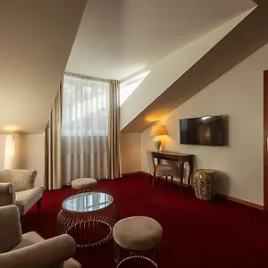 Hoffmeister 5* Prague