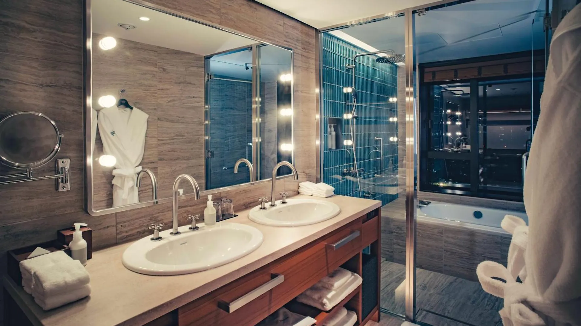 *****  The Aoyama Grand Hotel Tokyo Japan